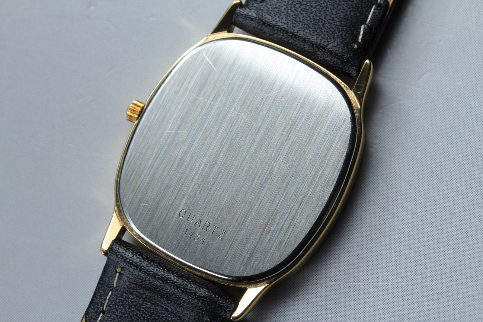 1984 Near MINT OMEGA De Ville 191.0220 29mm Quartz Roman Dial Men's Vintage