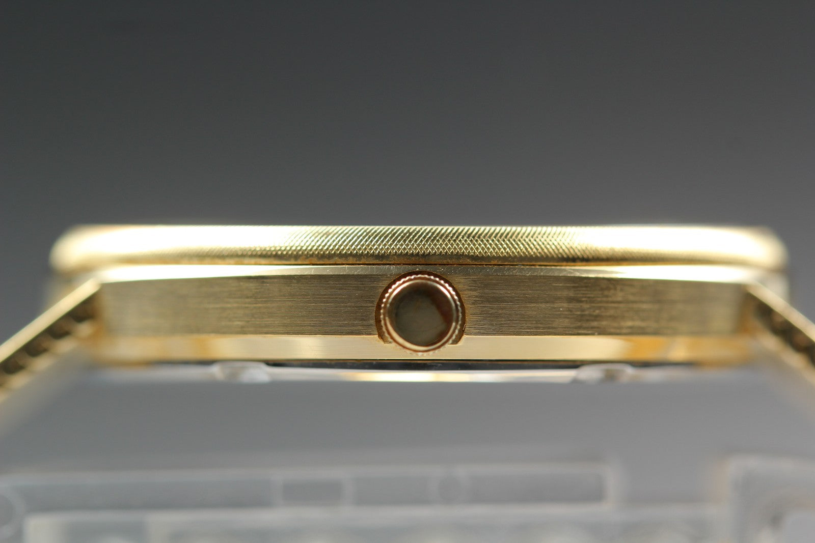 1980 Near MINT/Box SEIKO Dolce Twin Quartz 32mm 9641-7000 Gold Dial Men Vintage