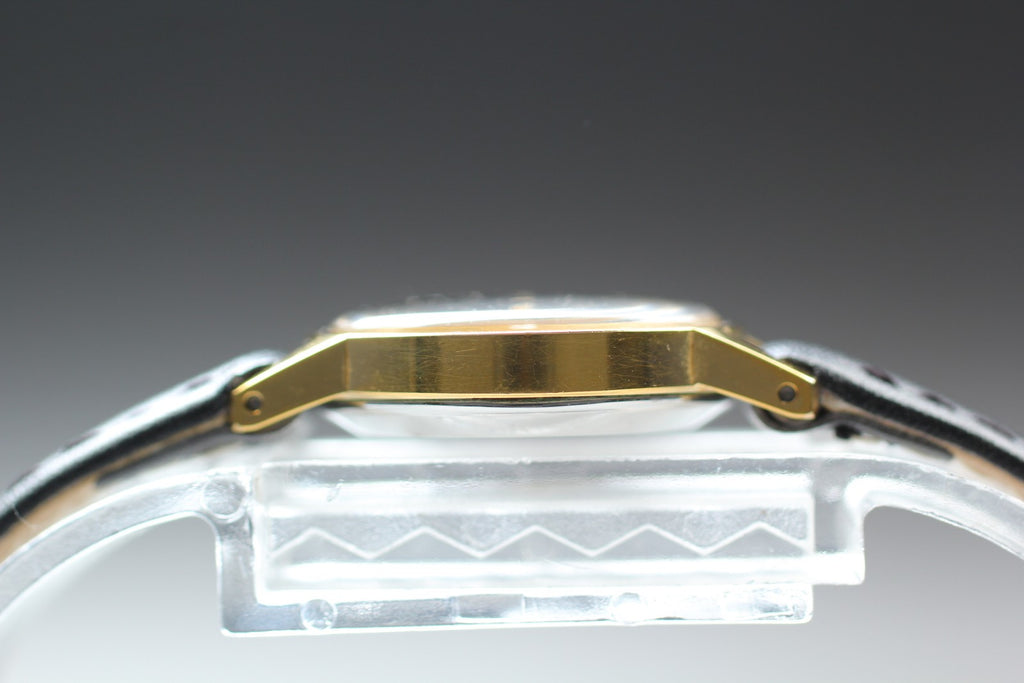 1974 Near MINT OMEGA Geneve 20mm 511.0451 Manual Wind Gold Dial Women's Vintage