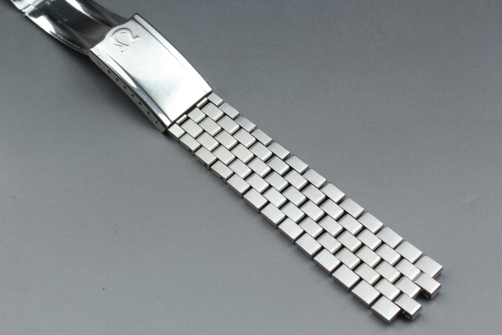 Near MINT OMEGA Brick Bracelet FF518/1040 19mm Stainless steel Men's Vintage