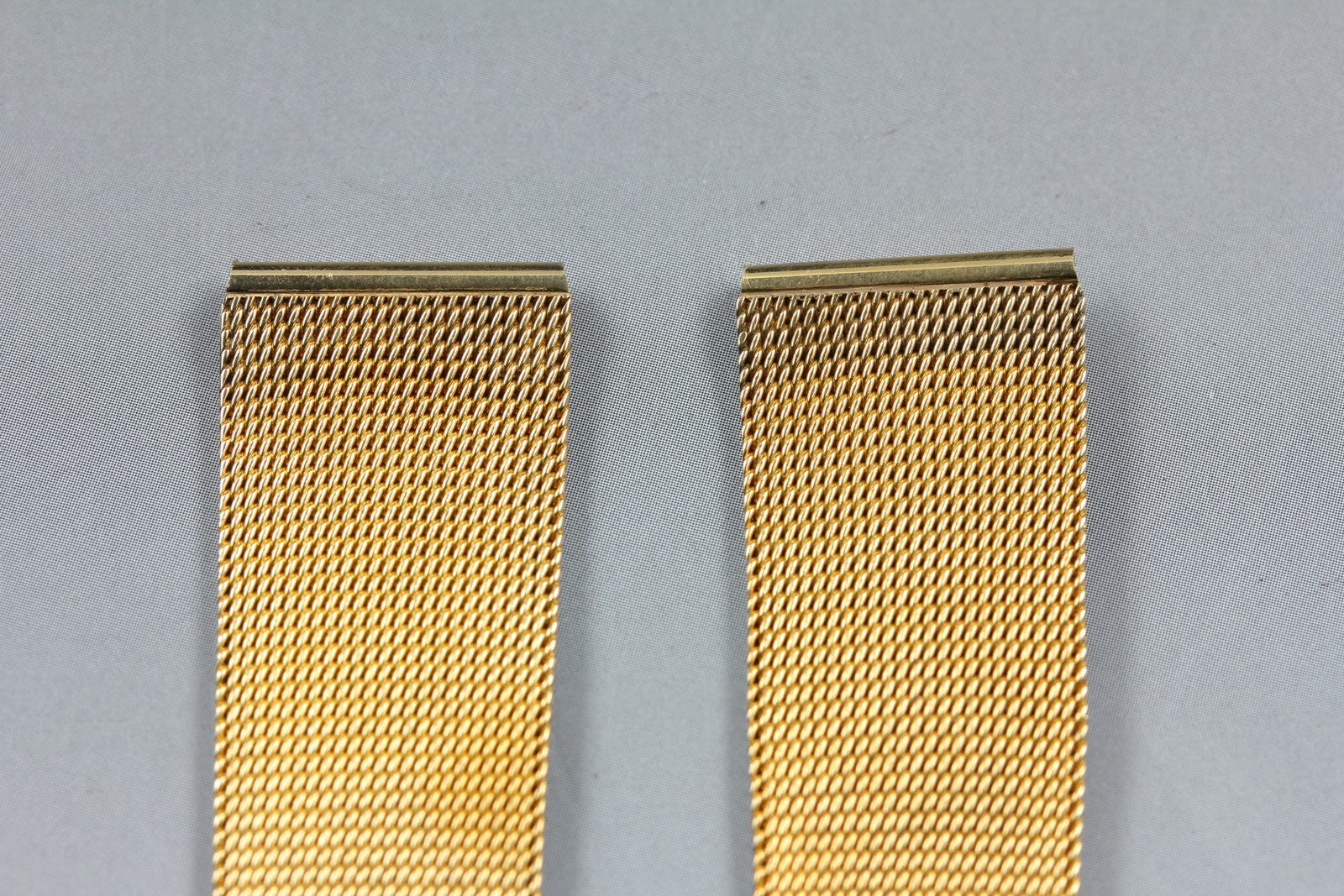 Near MINT OMEGA Milanese/Mesh Band 2057 18mm Gold Plated Bracelet Men's Vintage