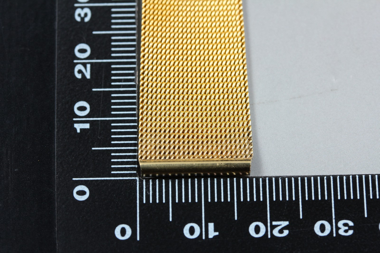 Near MINT OMEGA Milanese/Mesh Band 2057 18mm Gold Plated Bracelet Men's Vintage
