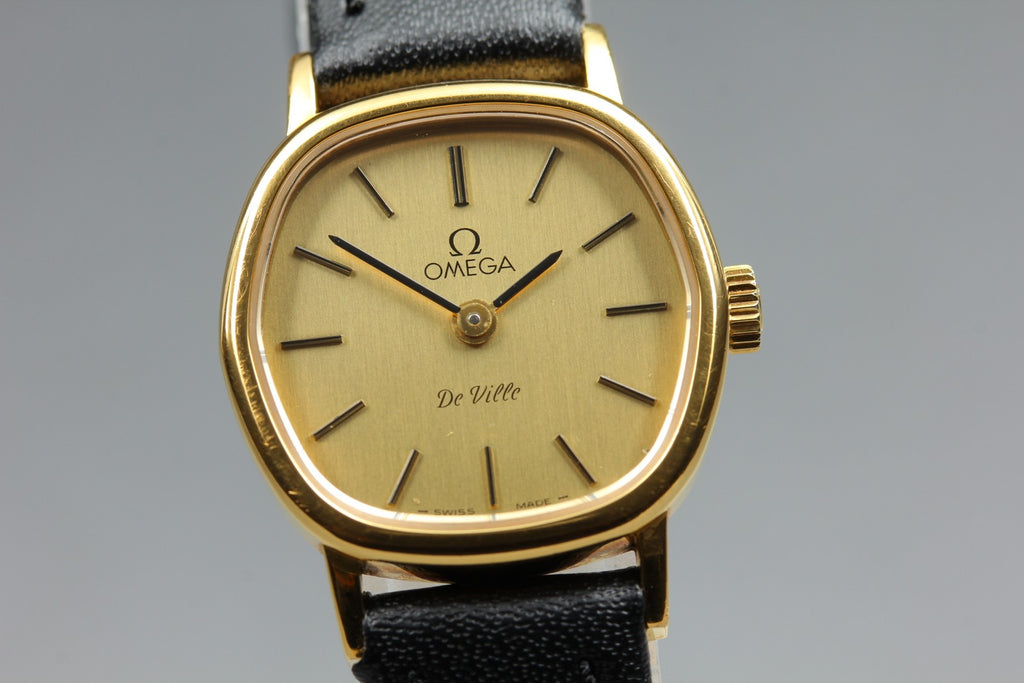 1979 Near MINT OMEGA De Ville 22mm 511.0559 Manual Gold Dial Women's Vintage