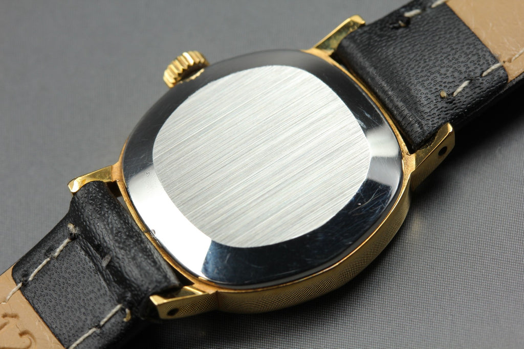 1979 Near MINT OMEGA De Ville 22mm 511.0559 Manual Gold Dial Women's Vintage