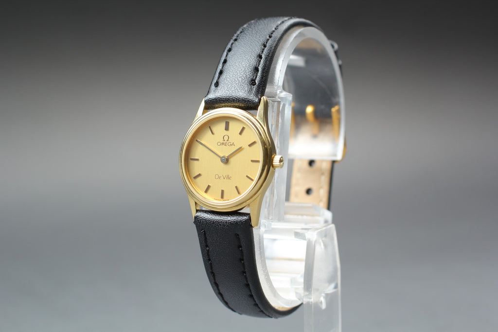 1979 Near MINT/Box OMEGA De Ville 21mm 591.0338 Quartz Gold Dial Women's Vintage
