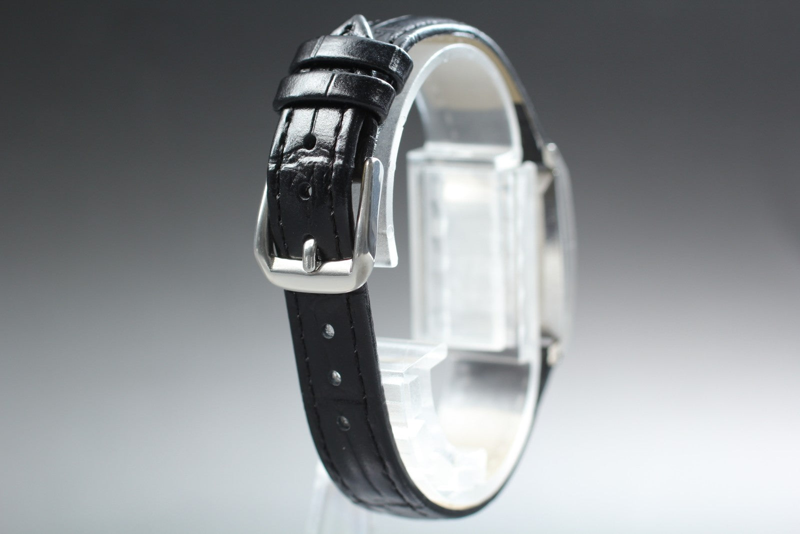 1967 Near MINT OMEGA De Ville 19mm 551.024 Automatic Silver Dial Women's Vintage