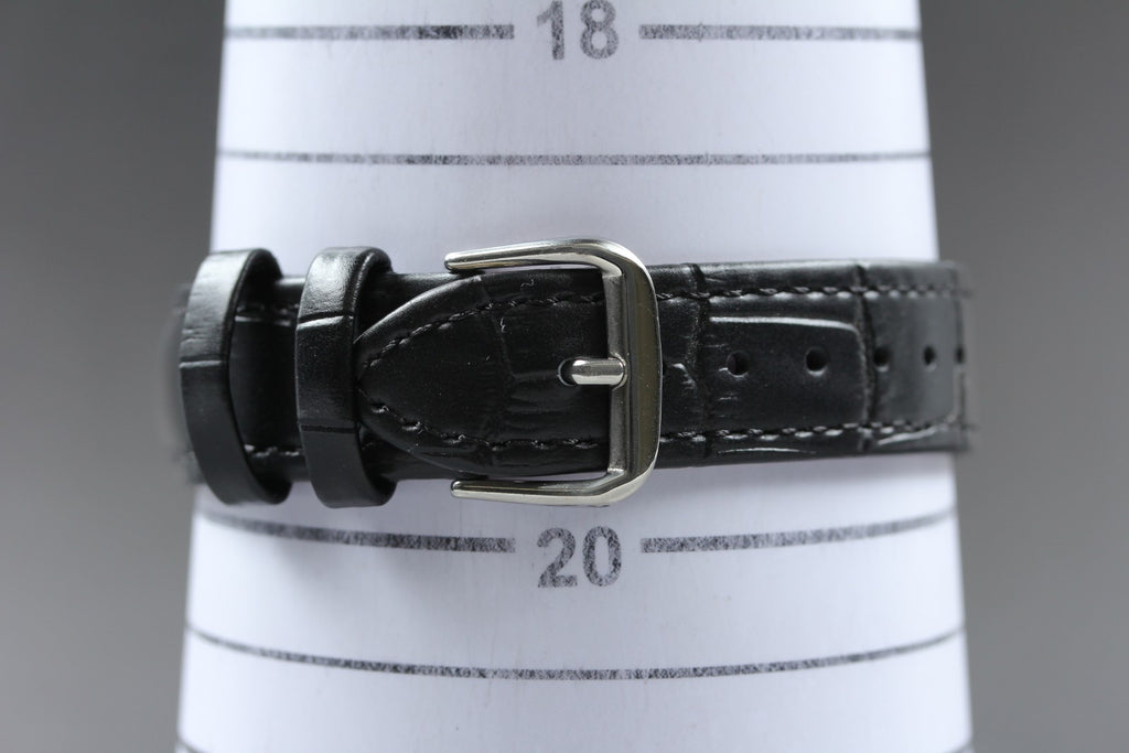 1973 Near MINT OMEGA De Ville 35mm 192.0027 Quartz Silver Dial Men's Vintage