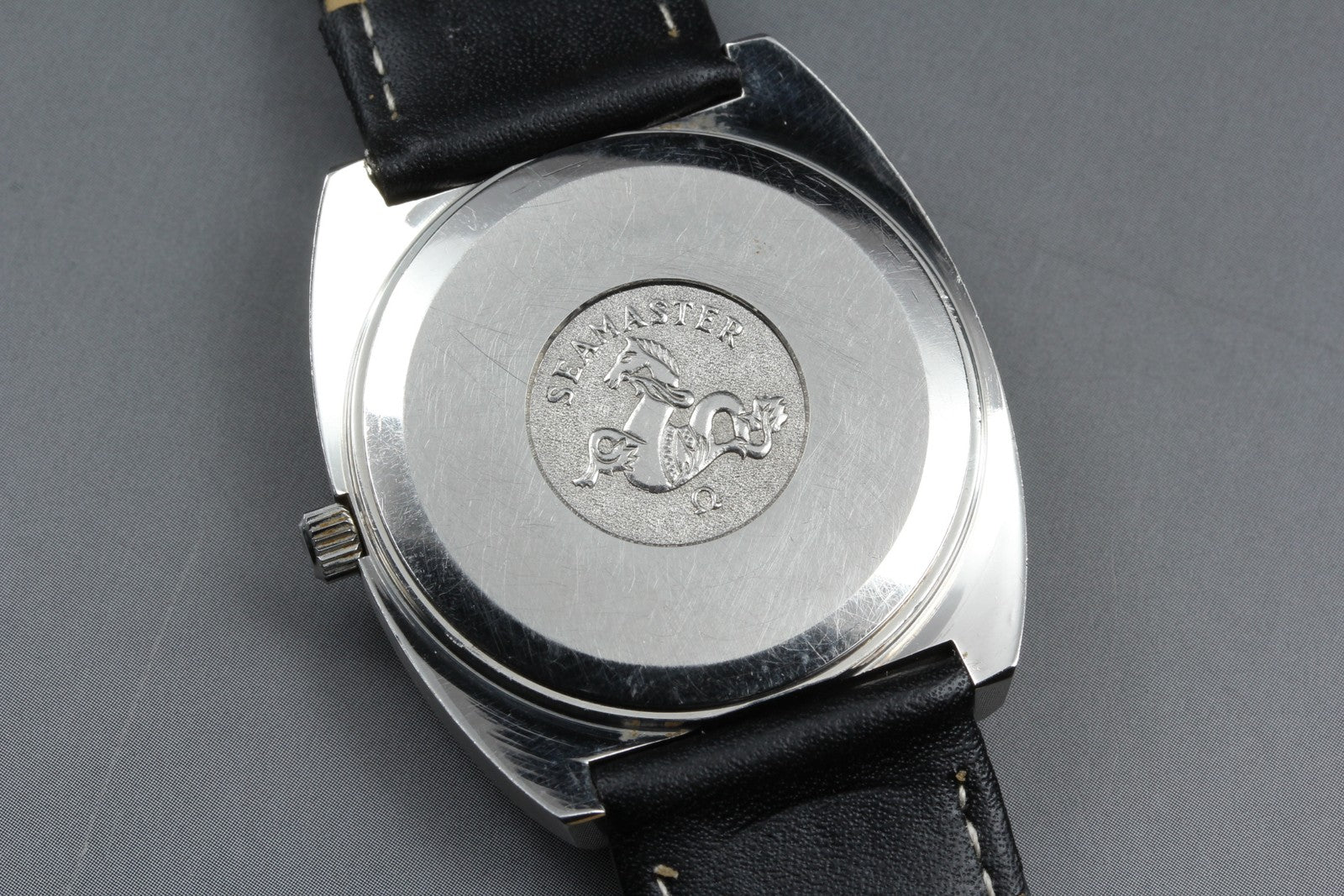 1977 Near MINT OMEGA Seamaster 35mm 196.0081 Quartz Silver Dial Men's Vintage