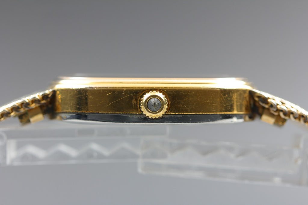 1979 Near MINT OMEGA De Ville 28mm 191.0064 Quartz Gold Dial Men's Watch Vintage