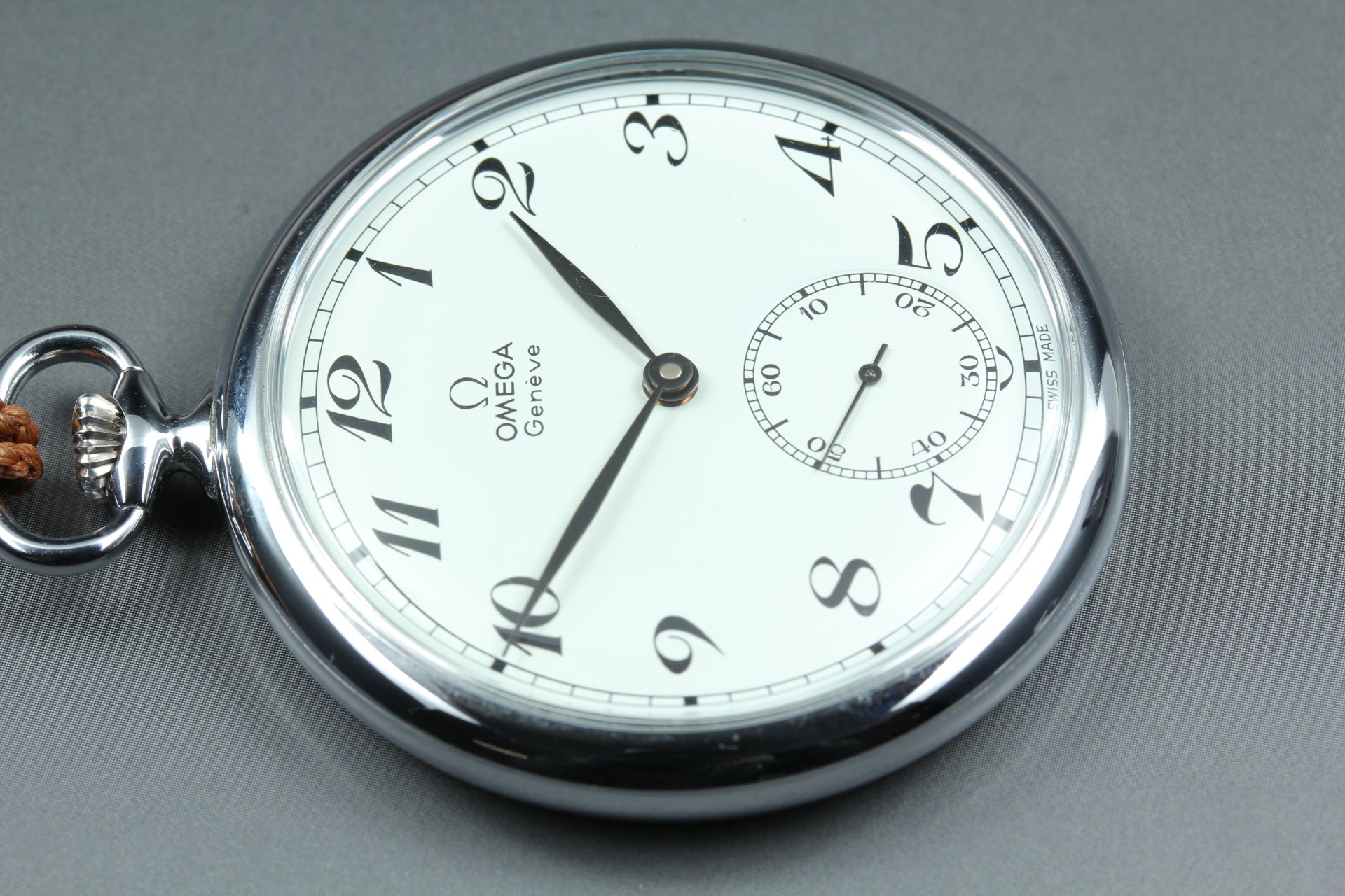1978 Near MINT OMEGA Geneve Pocket Watch 48mm 121.1740 Manual Silver Roman Men's