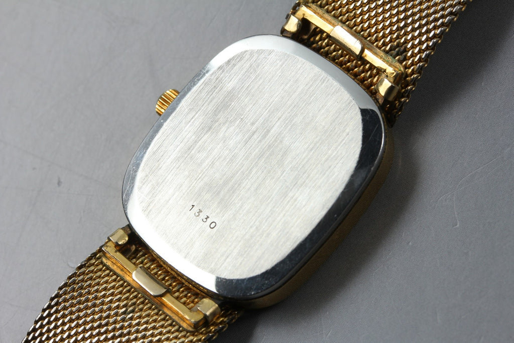 1979 Near MINT OMEGA De Ville 28mm 191.0064 Quartz Gold Dial Men's Watch Vintage