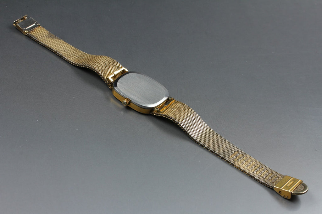 1979 Near MINT OMEGA De Ville 28mm 191.0064 Quartz Gold Dial Men's Watch Vintage