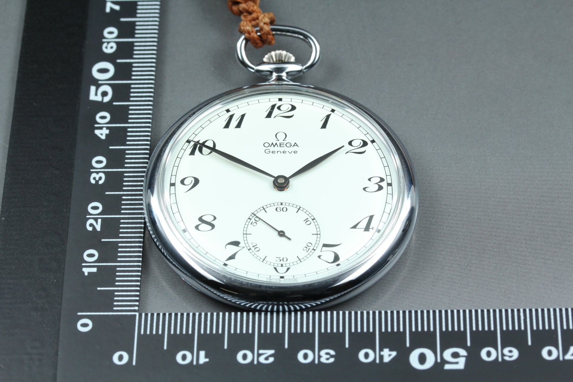 1978 Near MINT OMEGA Geneve Pocket Watch 48mm 121.1740 Manual Silver Roman Men's