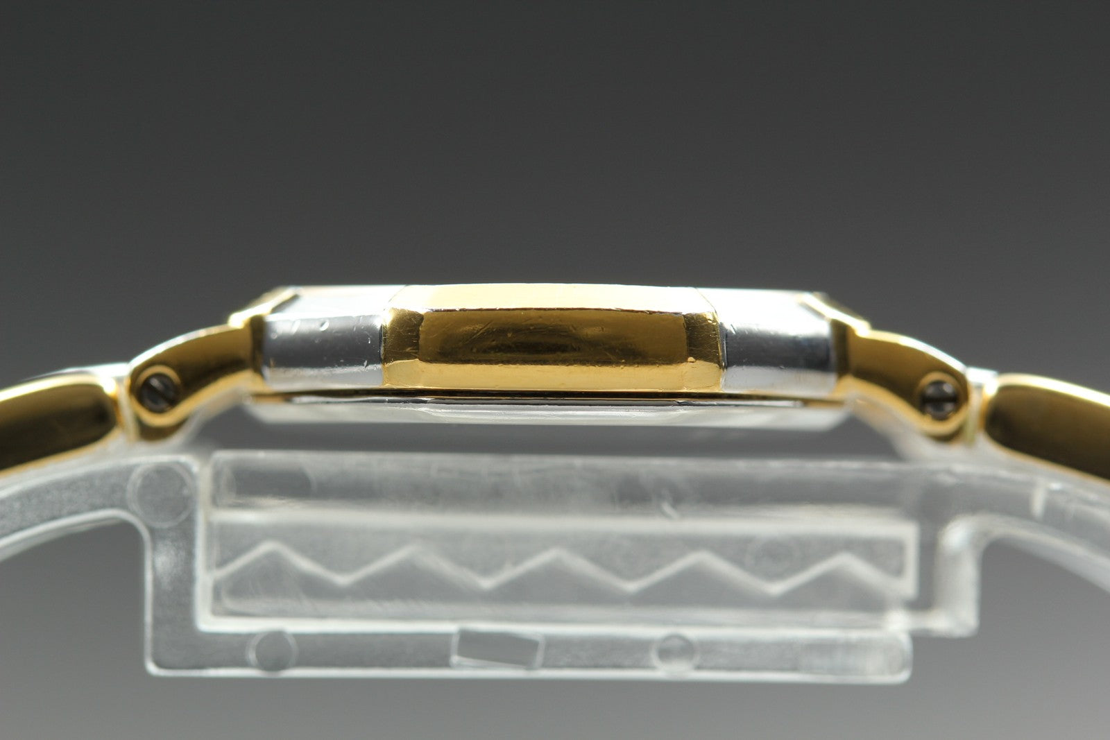 Near MINT Yves Saint Laurent 2200-241762 23mm Quartz Gold Octagon Women Vintage