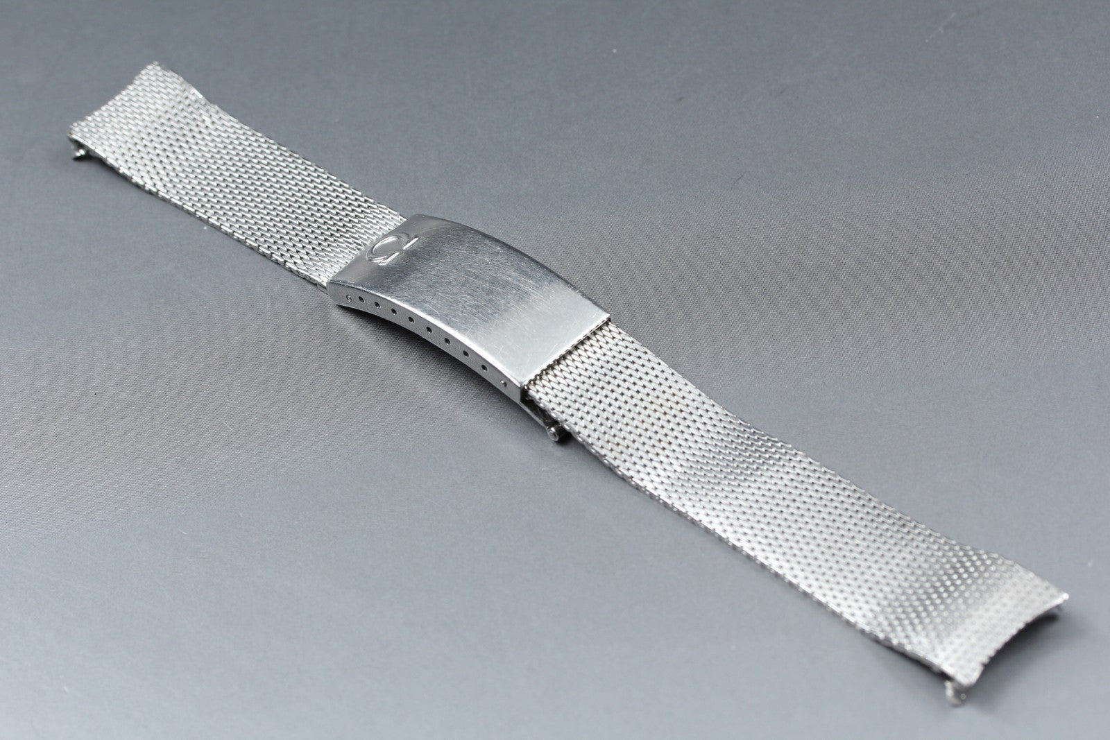 Near MINT OMEGA Milanese/Mesh Band 18mm Stainless Steel Silver Men's Vintage