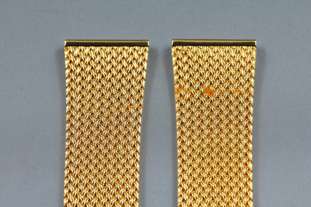 Near MINT OMEGA Milanese/Mesh Band 18mm Stainless steel Gold Plated Men Vintage