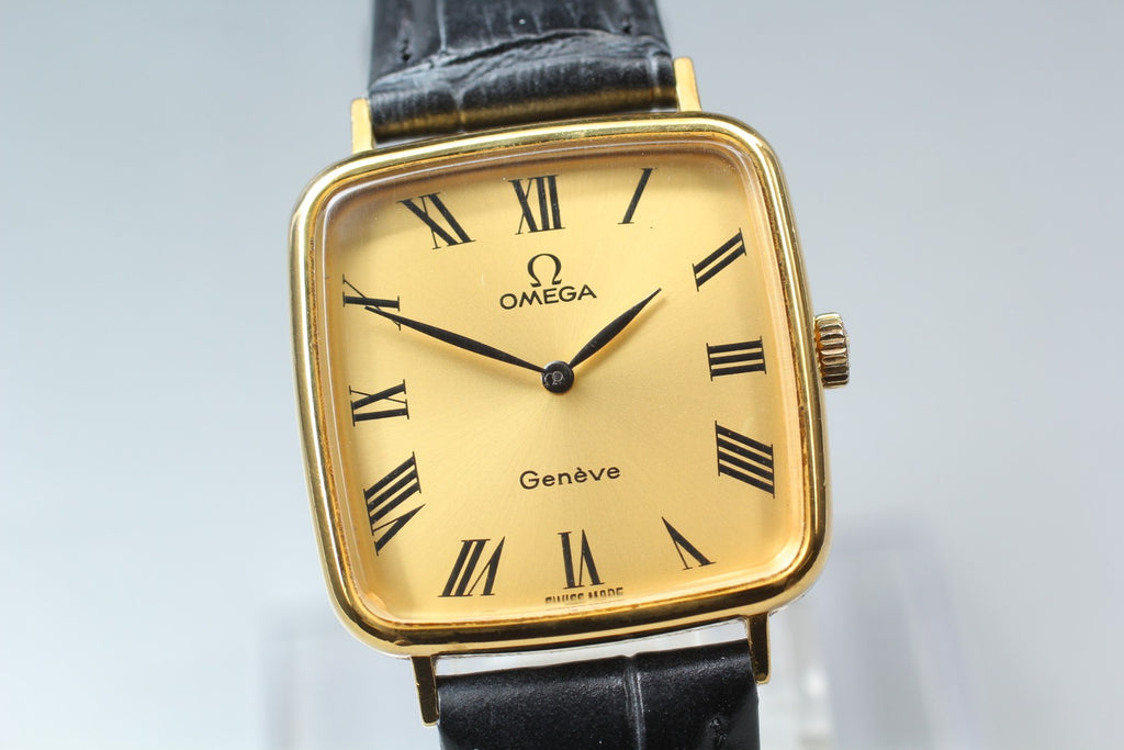 1974 Near MINT OMEGA Geneve 27mm 511.0415 Manual Wind Gold Roman Women's Vintage