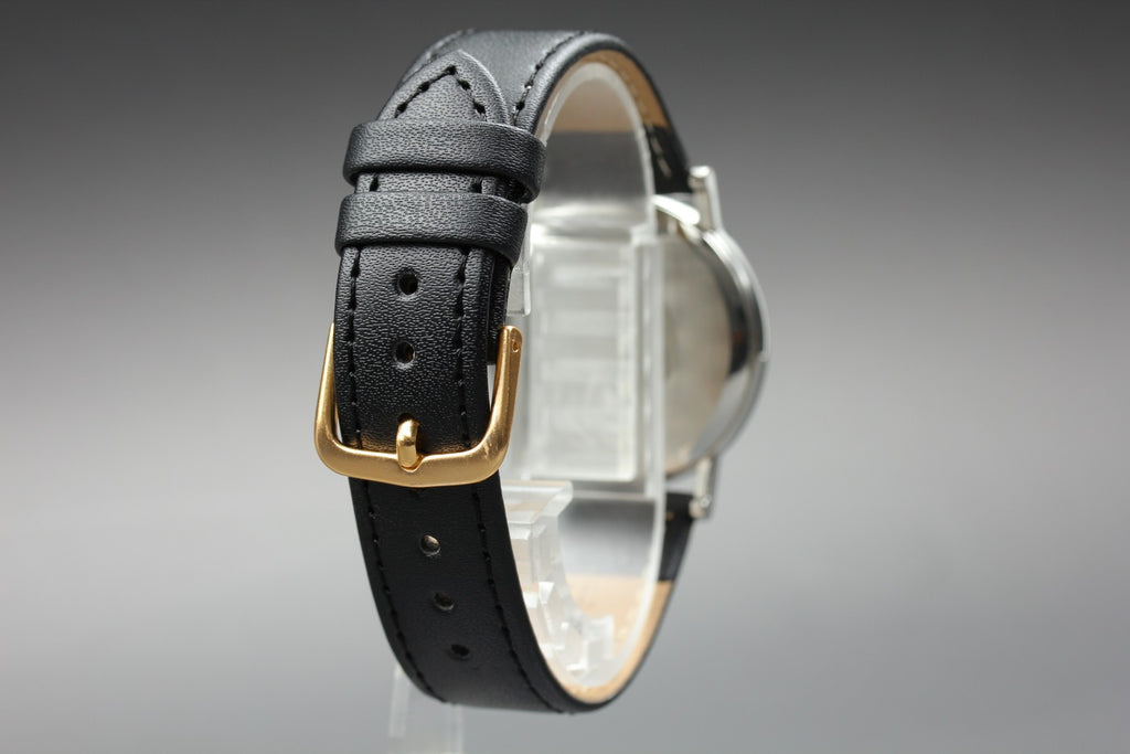 1993 Near MINT OMEGA De Ville 32mm 196.2430 Quartz Roman Dial Men's Vintage