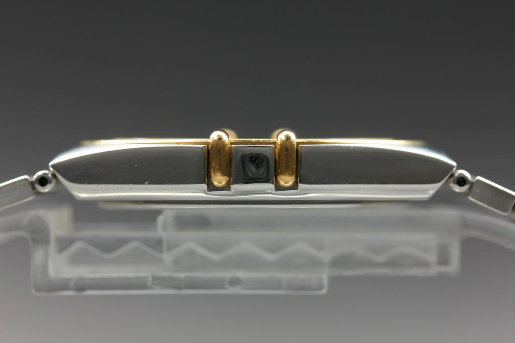 Near MINT OMEGA Constellation 32mm 396.1070 Quartz 18k Bezel Gold Men's Vintage