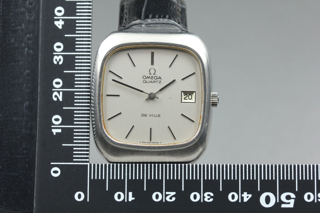 1973 Near MINT OMEGA De Ville 33mm 192.0030 Quartz Silver Dial Men's Vintage