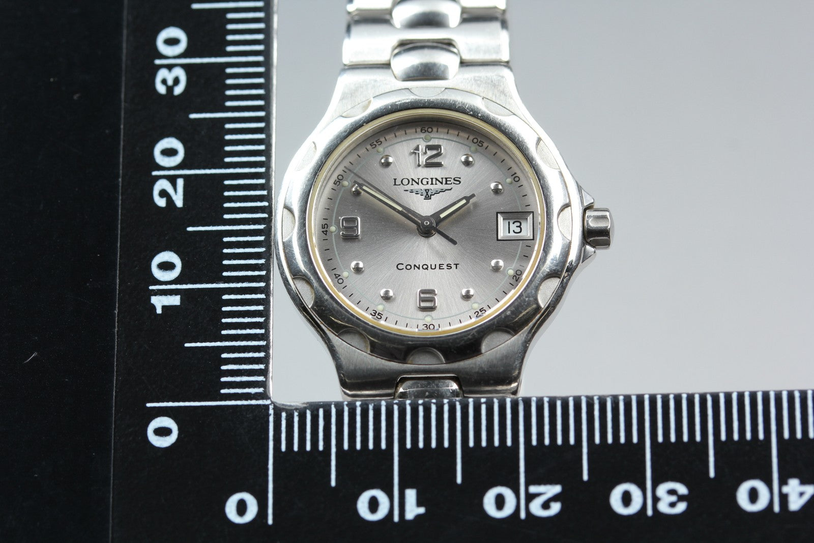 Near MINT LONGINES Conquest 25mm L1.131.4 Quartz Silver Dial Women's Vintage