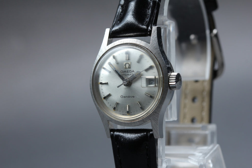 1969 Near MINT OMEGA Geneve 22mm 566.021 Automatic Silver Dial Women's Vintage