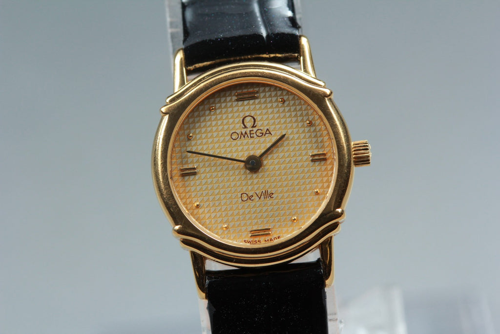 1987 OMEGA De Ville 19 mm 591.0339 Quartz Gold Dial Women's Watch Vintage Exc+5