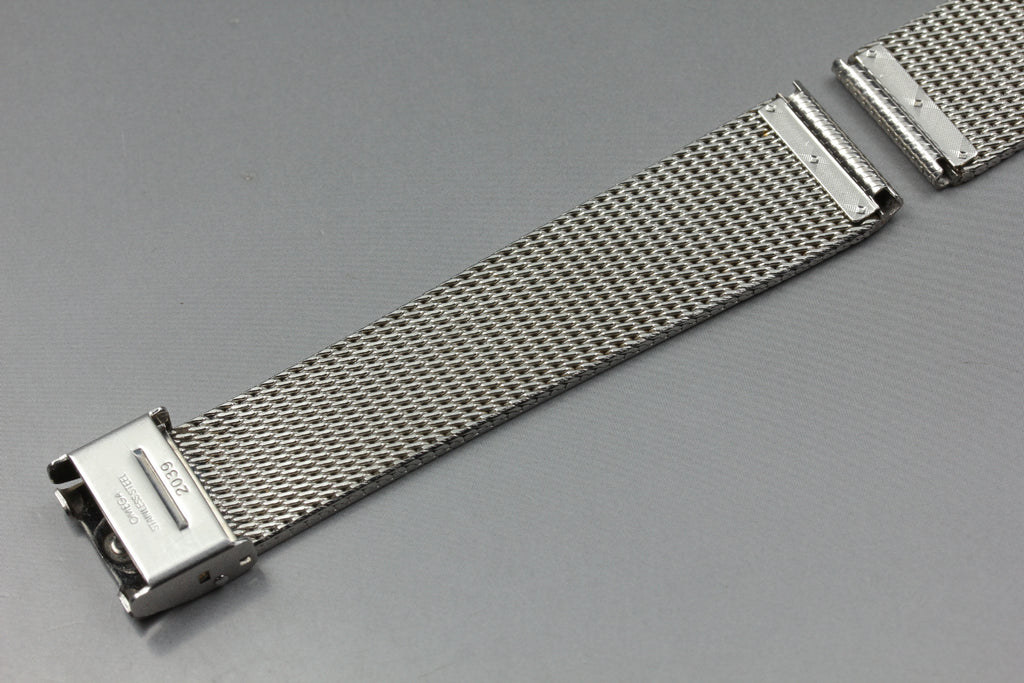 Near MINT OMEGA Milanese/Mesh Band 2039 18mm Stainless steel Silver Men Vintage