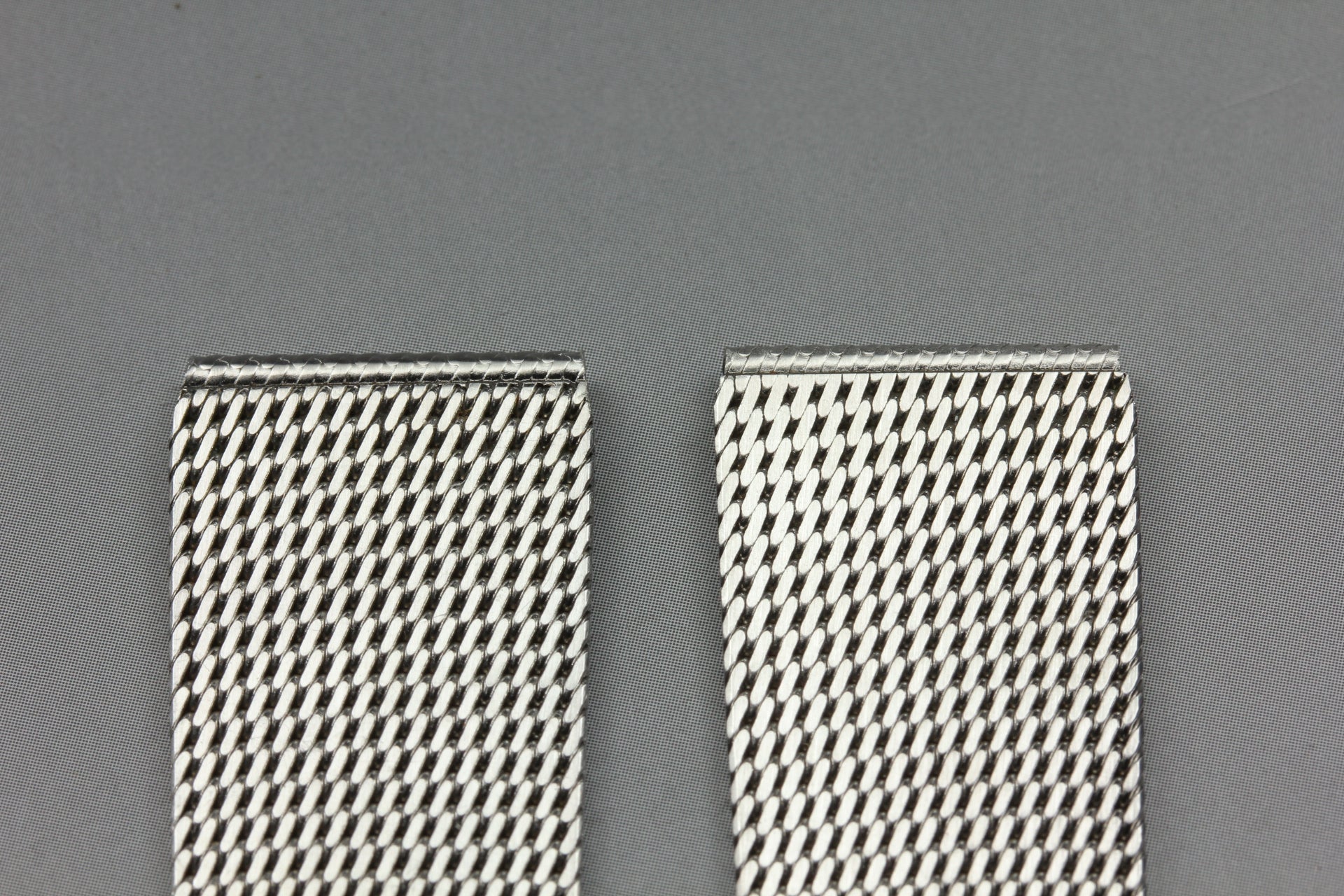 Near MINT OMEGA Milanese/Mesh Band 2039 18mm Stainless steel Silver Men Vintage