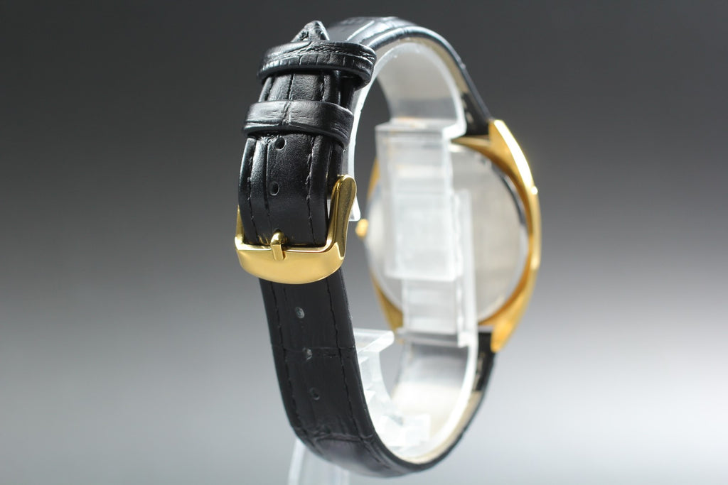 1980 Near MINT OMEGA De Ville 34mm 196.0144 Quartz Gold Dial Men's Watch Vintage