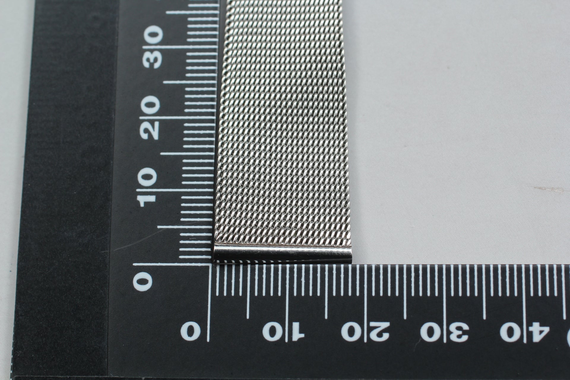 Near MINT OMEGA Milanese/Mesh Band 2057 18mm Stainless Bracelet Men's Vintage