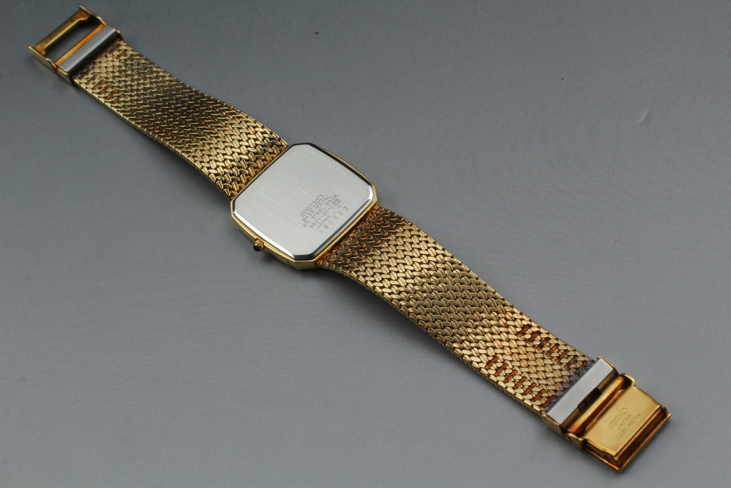 1984 Near MINT SEIKO Dolce 27mm 9521-5210 Quartz Gold 2P Diamond Men's Vintage