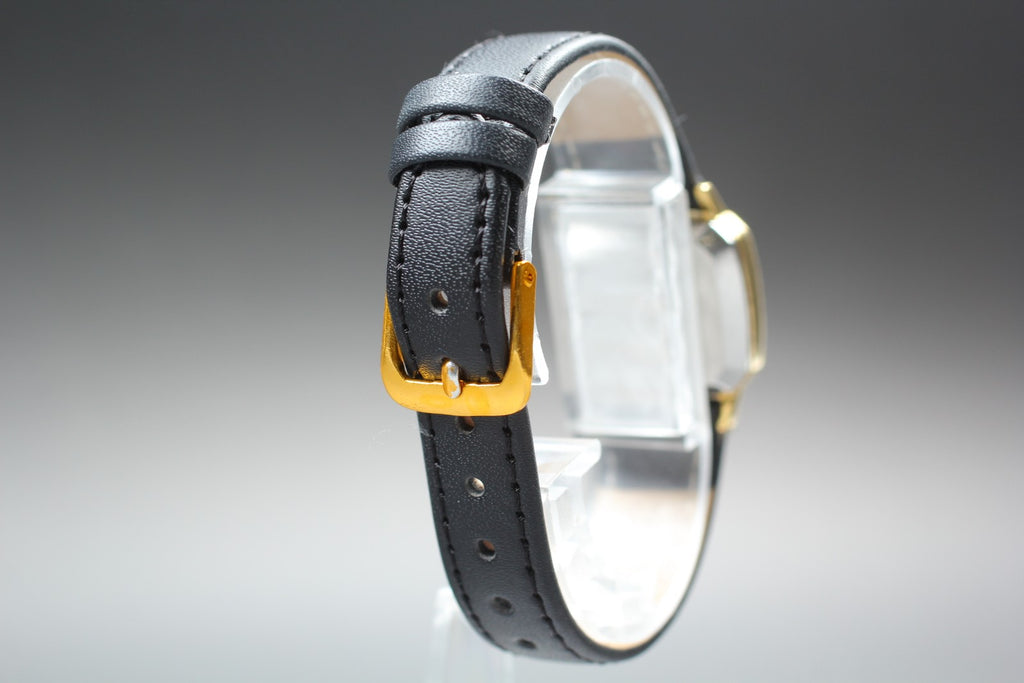 1978 Near MINT OMEGA De Ville 23mm 591.0049 Quartz Gold Dial Women's Vintage