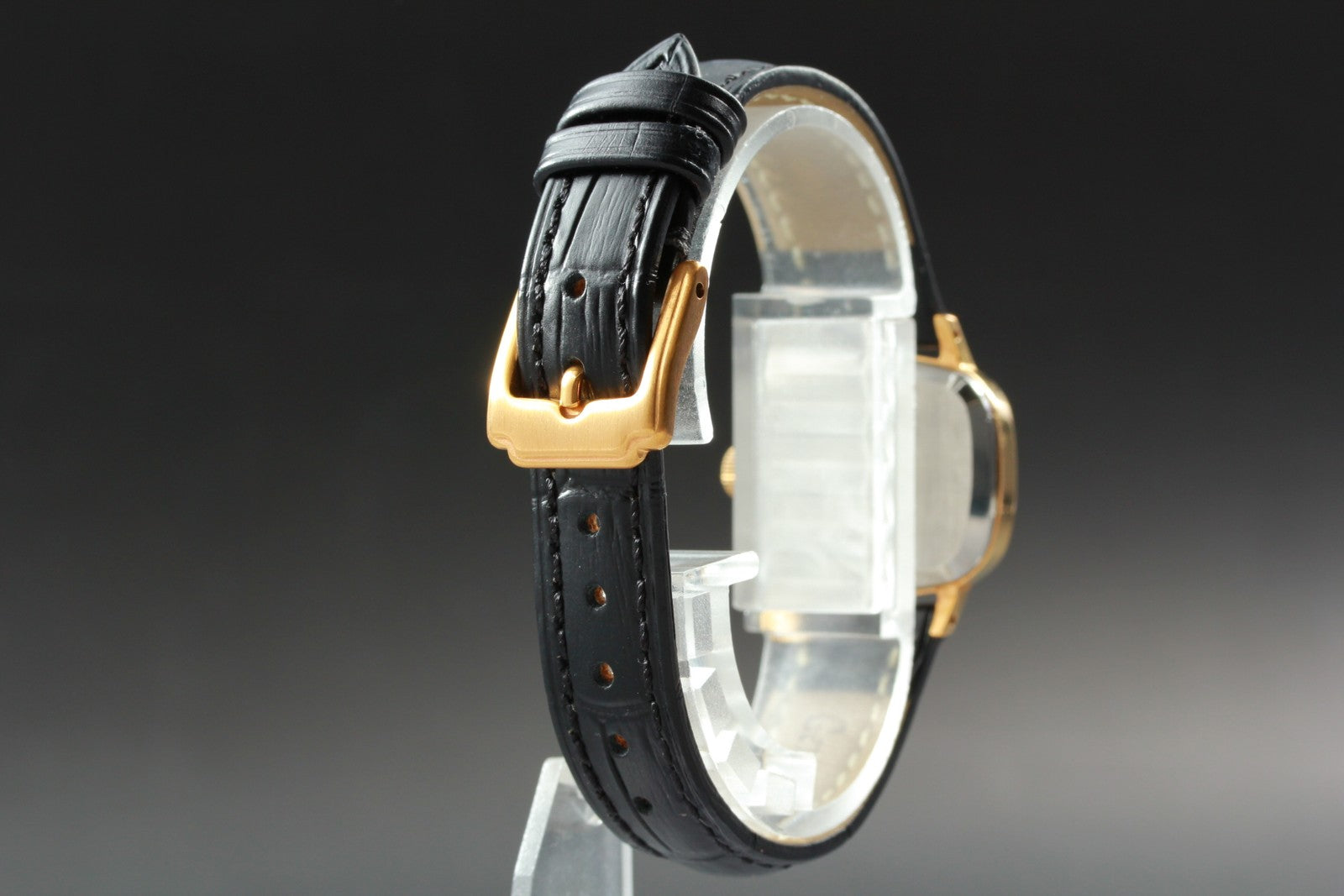 1978 Near MINT OMEGA De Ville 24mm 511.0413 Manual Gold Dial Women's Vintage