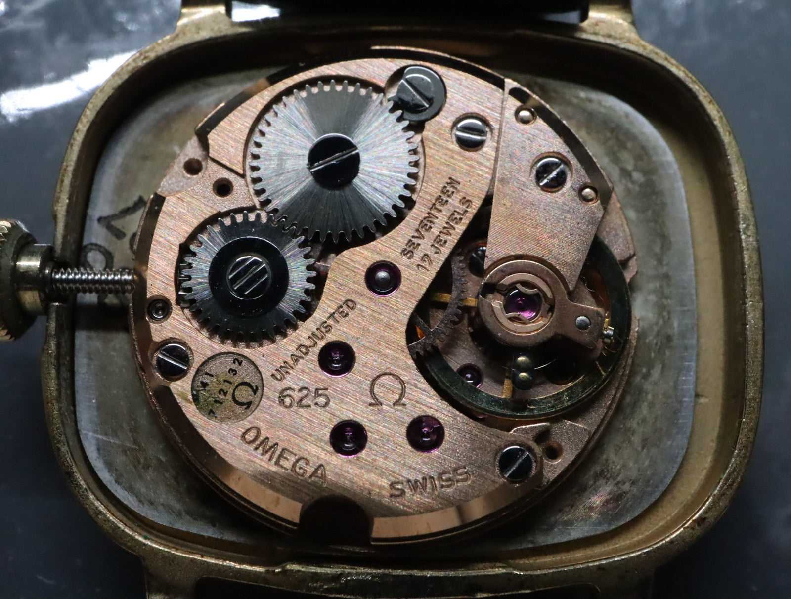 1978 Near MINT OMEGA De Ville 24mm 511.0413 Manual Gold Dial Women's Vintage