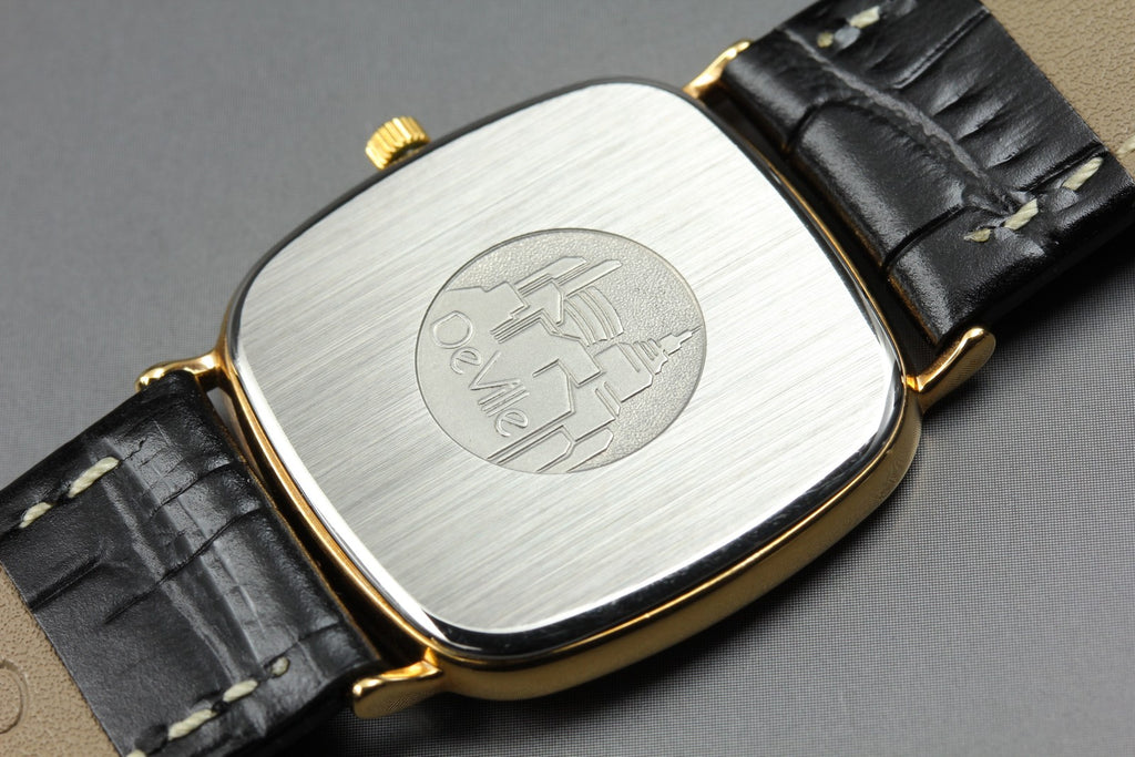 1989 Near MINT OMEGA De Ville 30mm 195.0077.2 Quartz Gold Dial Men's Vintage