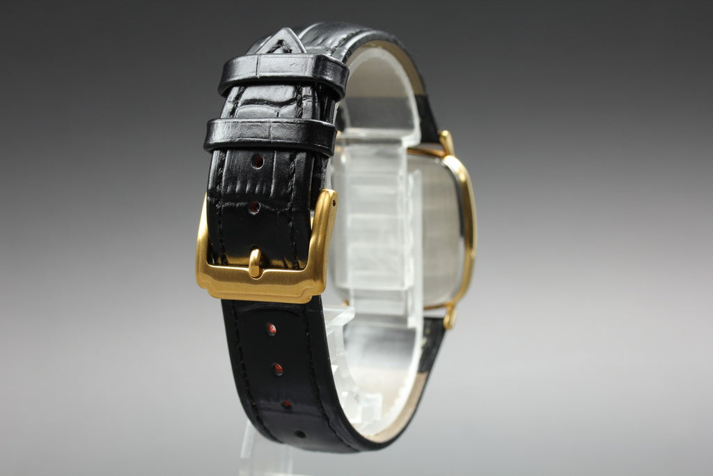 1989 Near MINT OMEGA De Ville 30mm 195.0077.2 Quartz Gold Dial Men's Vintage