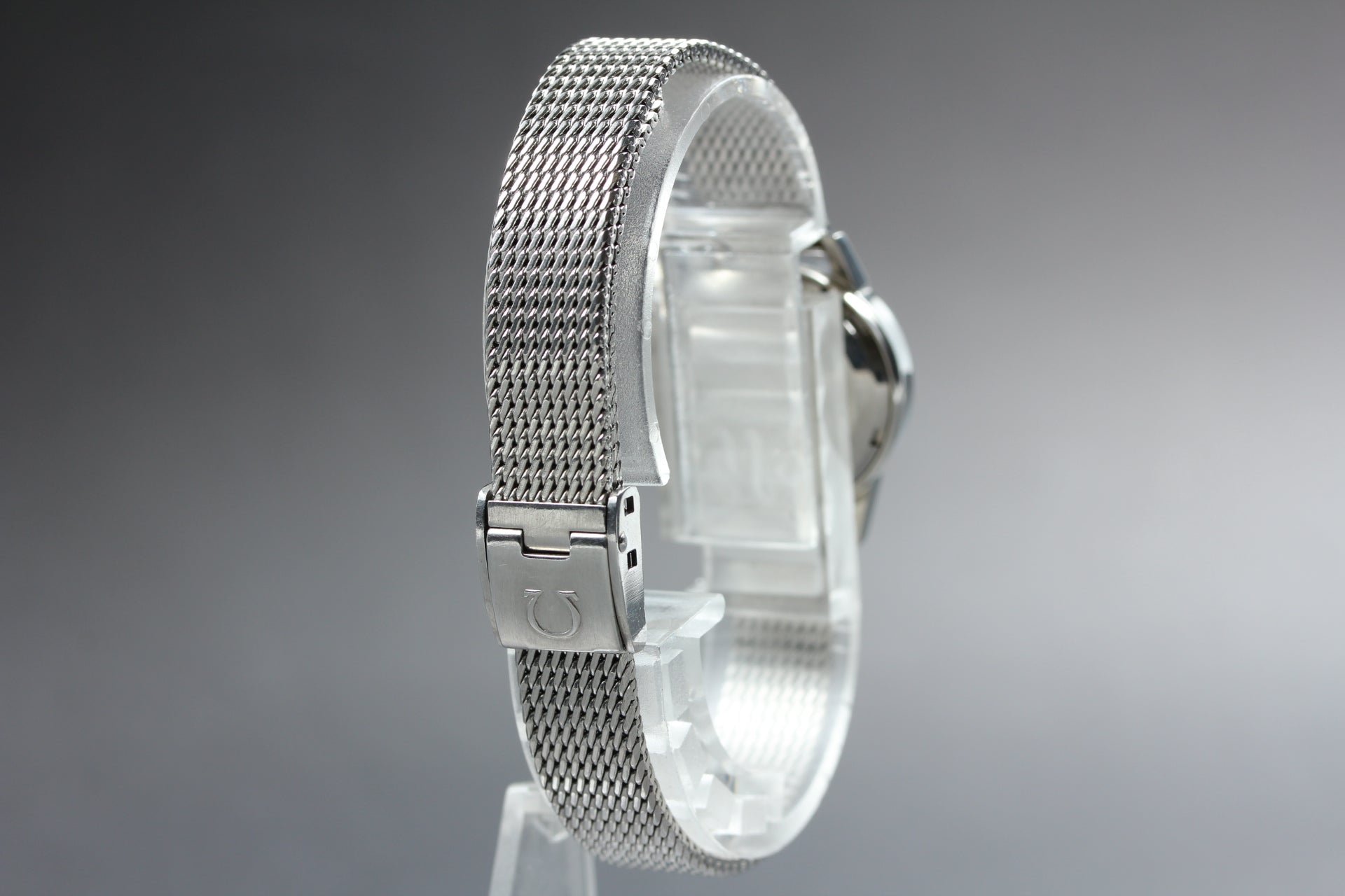 1969 Near MINT OMEGA Geneve 21mm 566.002 Automatic Silver Dial Women's Vintage