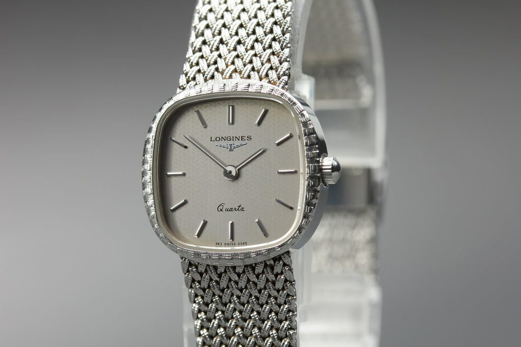 Near MINT LONGINES 963 3345 21mm Quartz L963.2 Silver Dial Women's Watch Vintage