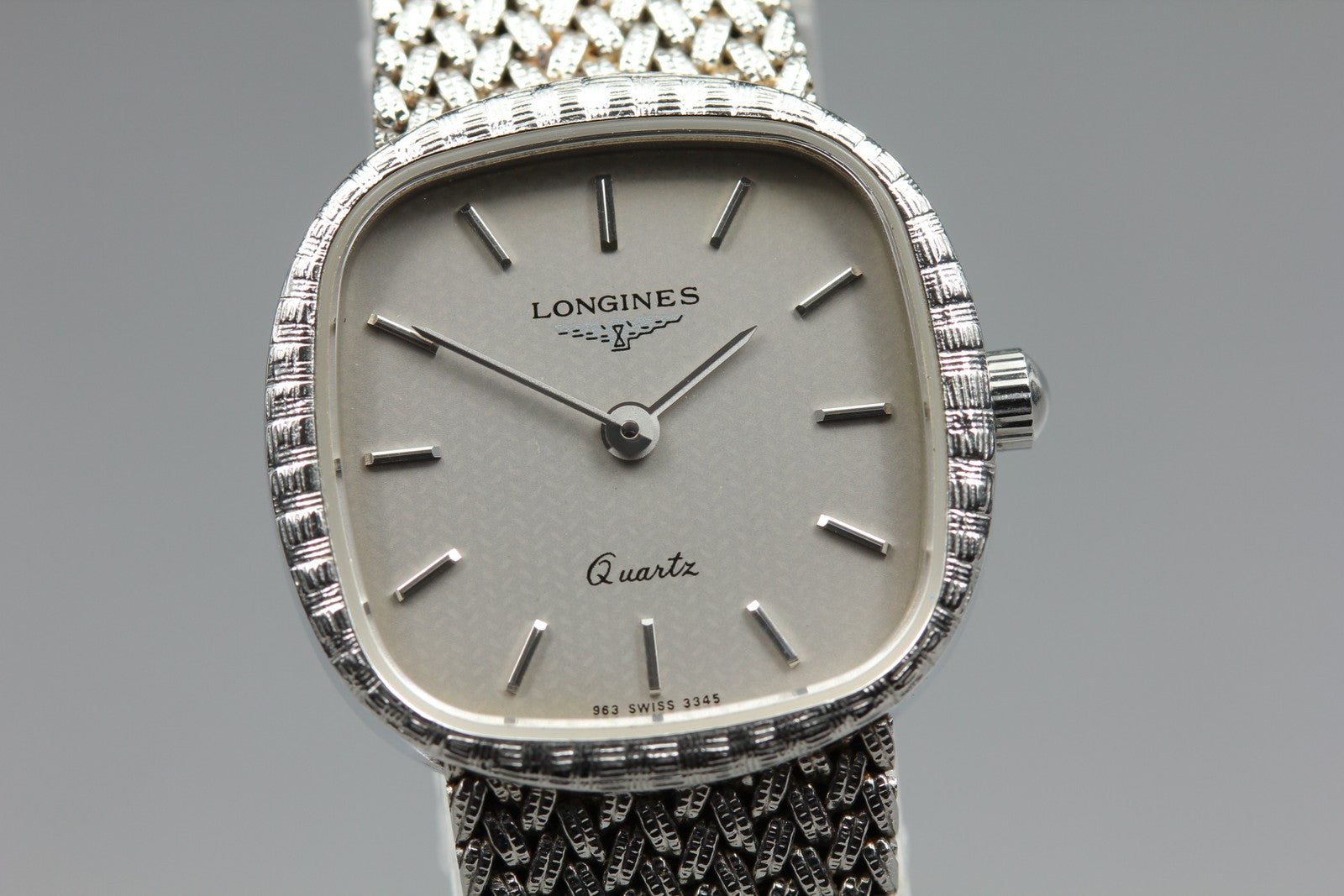 Near MINT LONGINES 963 3345 21mm Quartz L963.2 Silver Dial Women's Watch Vintage
