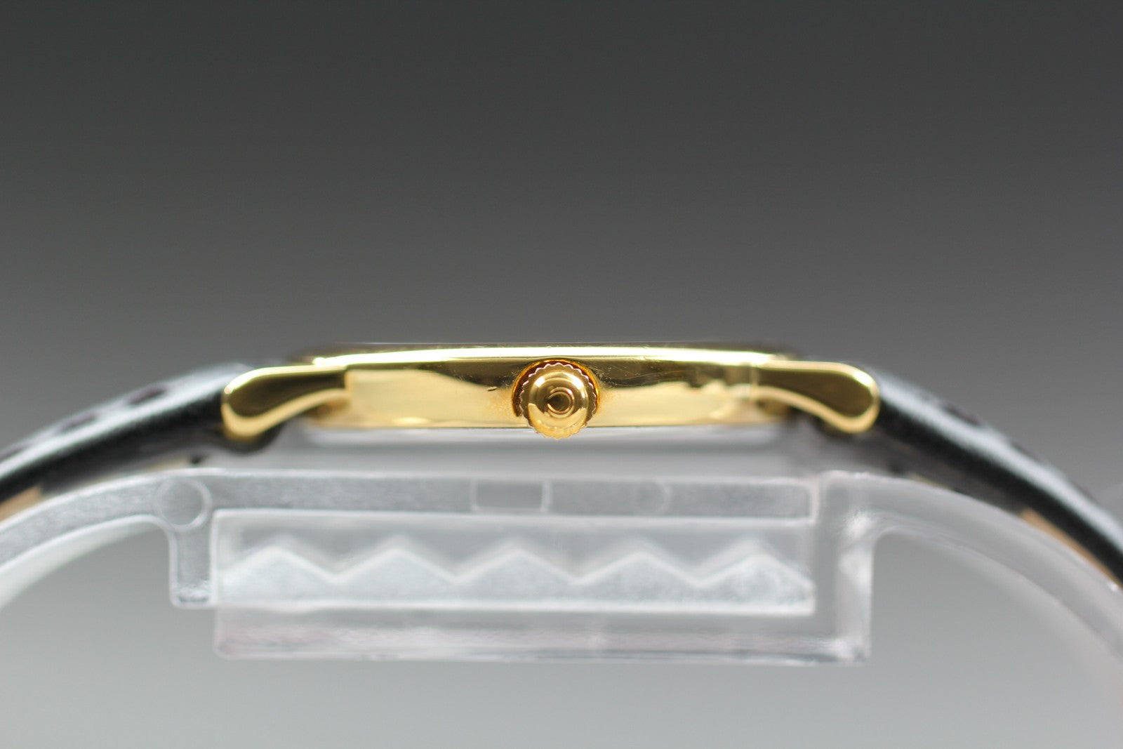 1991 Near MINT/Box OMEGA De Ville 22mm 595.0097.2 Quartz Gold Dial Women Vintage