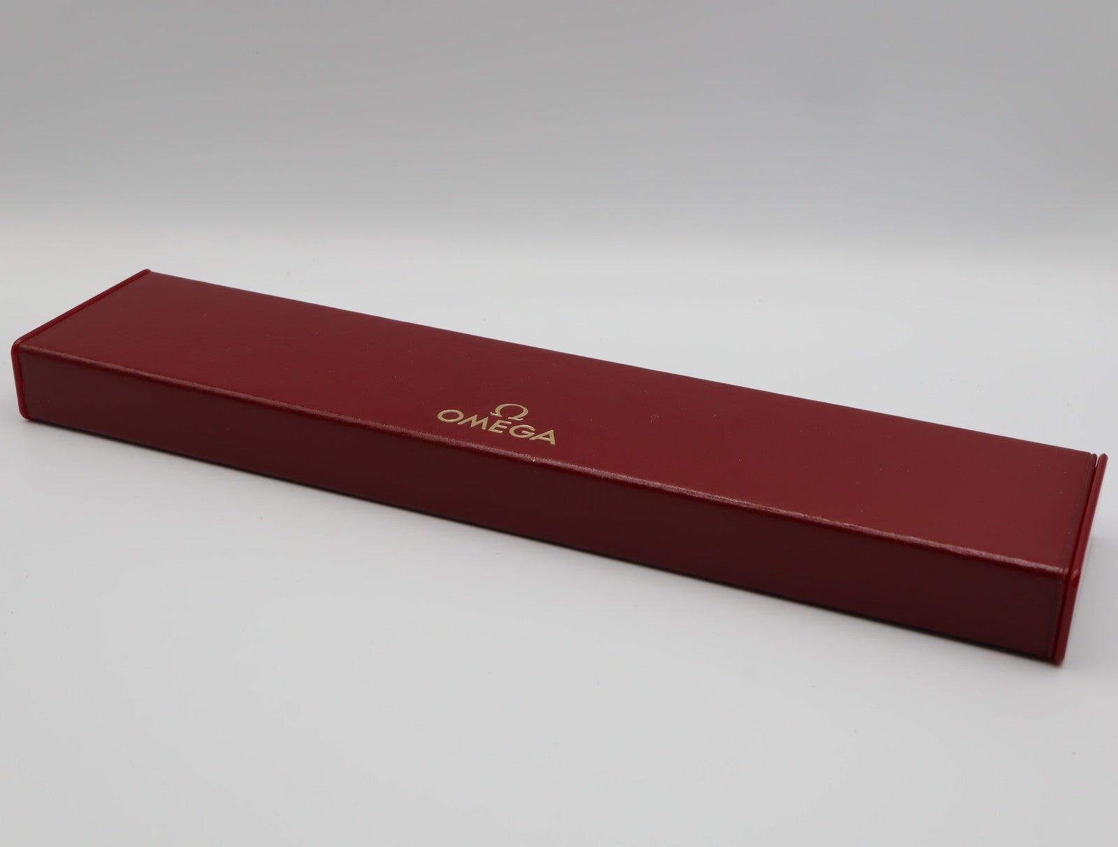 Near MINT OMEGA Vintage Red Watch Box Genuine Case Only for Men's JAPAN #2535