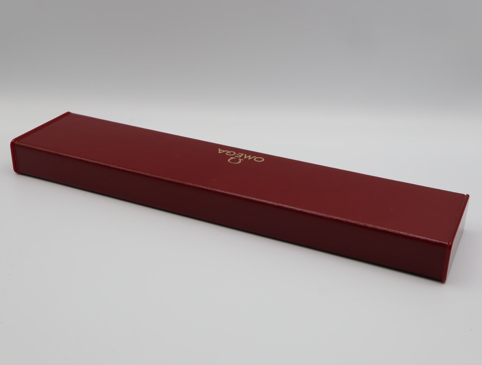 Near MINT OMEGA Vintage Red Watch Box Genuine Case Only for Men's JAPAN #2535