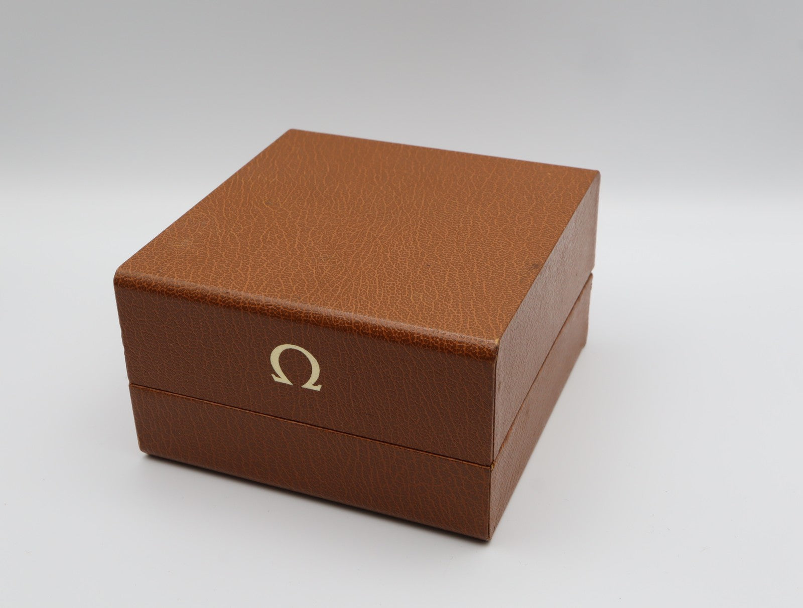 OMEGA Vintage Brown Watch Box Genuine Case Only From JAPAN Exc+5 #2548