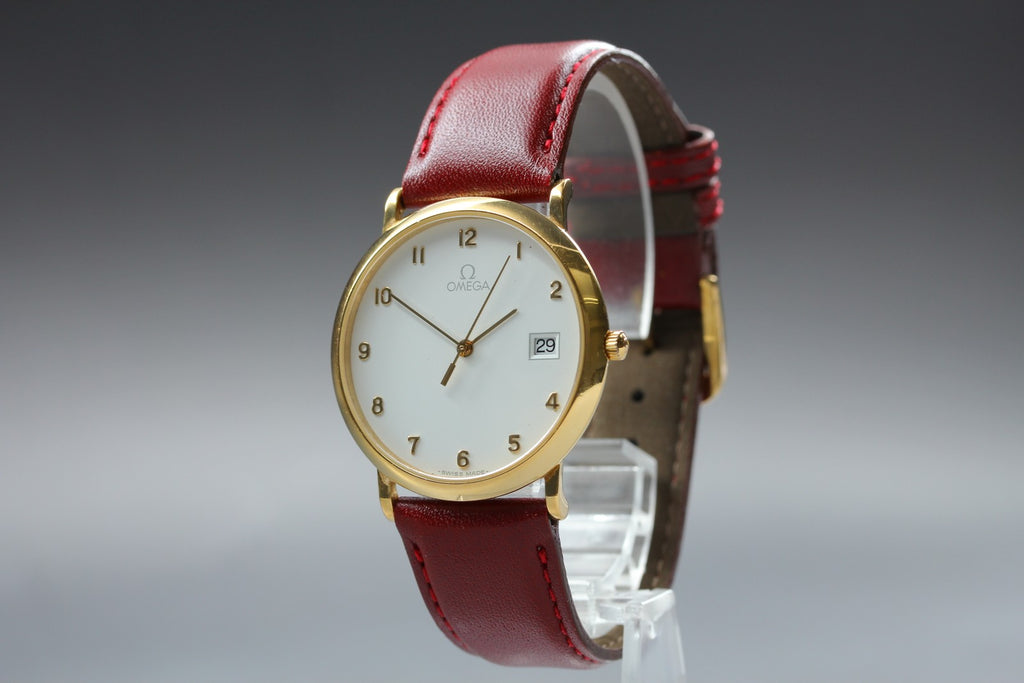 1989 Near MINT OMEGA De Ville 32mm 196.0312.1 Quartz White Arabic Men's Vintage