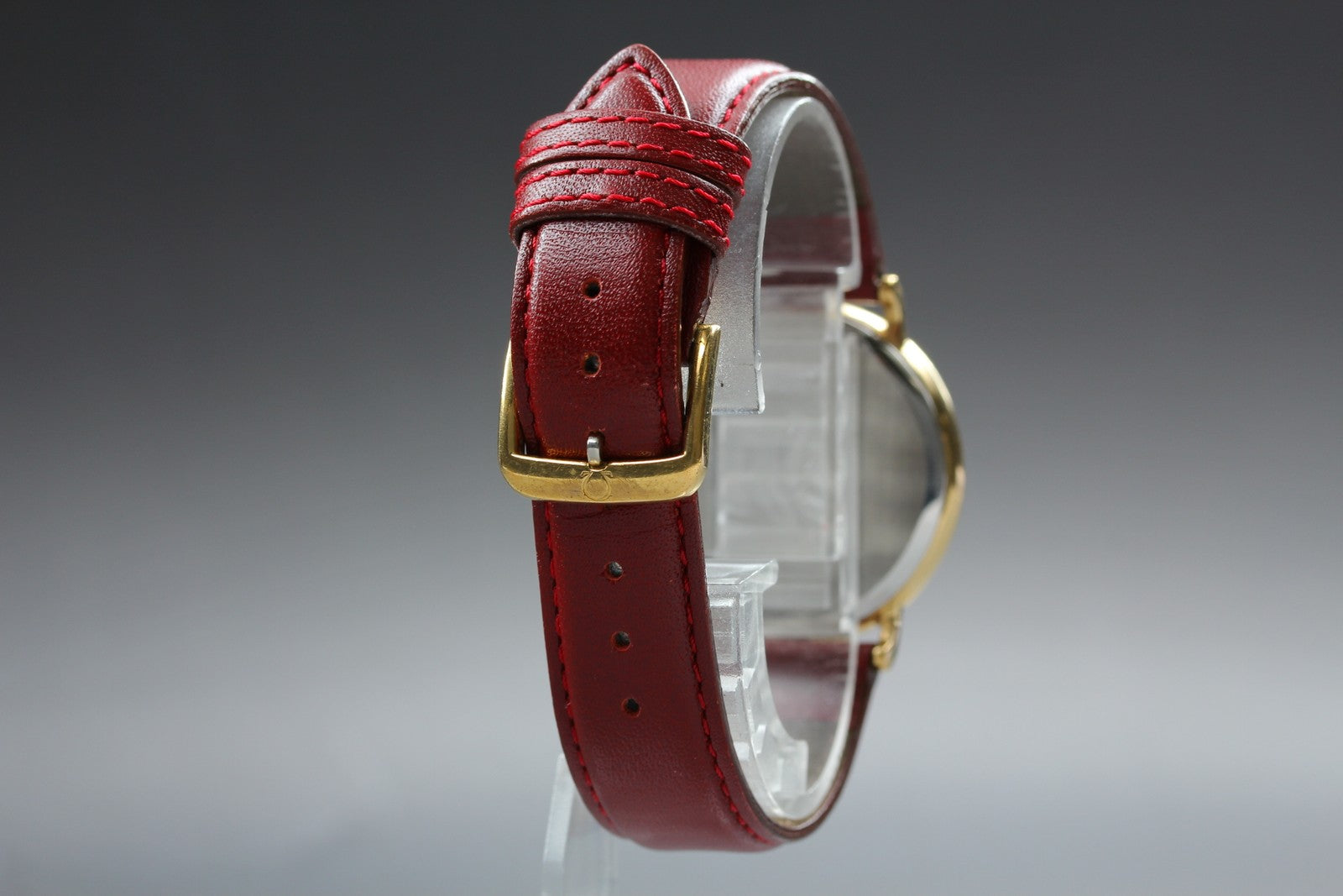 1989 Near MINT OMEGA De Ville 32mm 196.0312.1 Quartz White Arabic Men's Vintage