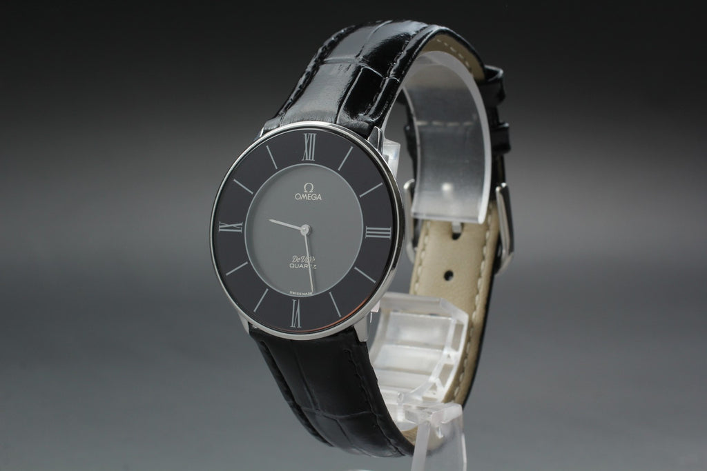 1981 Near MINT OMEGA De Ville 33mm 191.0106 Quartz Black Roman Dial Men Vintage