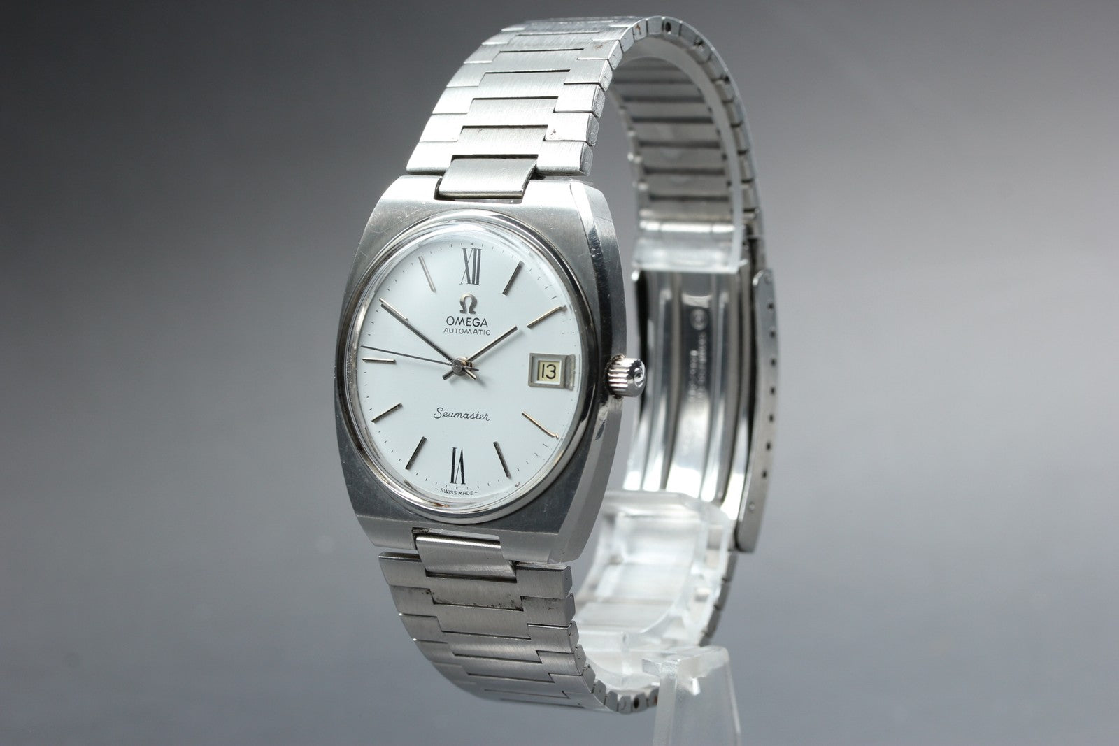 1974 Near MINT OMEGA Seamaster 35mm 166.0206 Automatic White Roman Men's Vintage