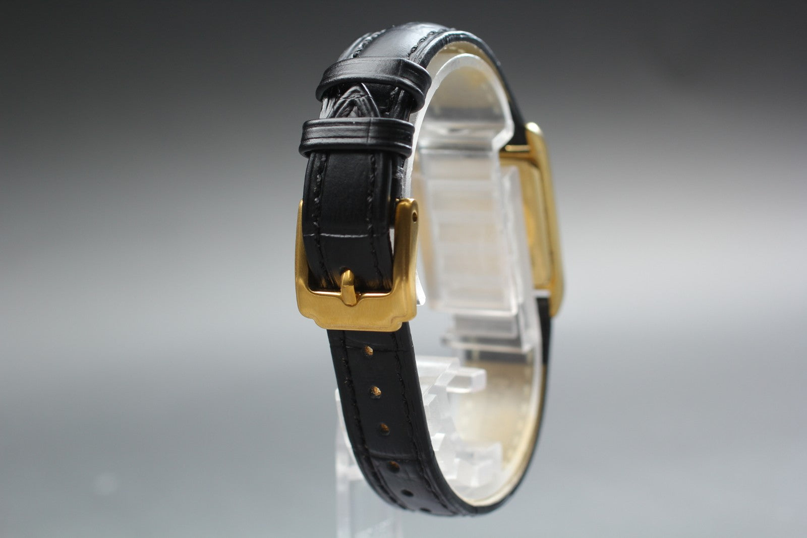 Near MINT Yves Saint Laurent 17mm 5420-F46860 Quartz Roman Tank Women's Vintage