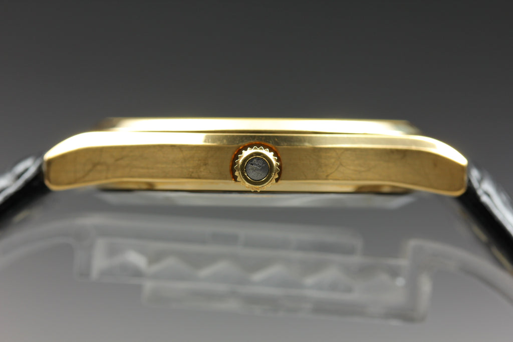 1979 MINT OMEGA Seamaster 34mm 196.0190 Quartz Gold Dial Men's Watch Vintage